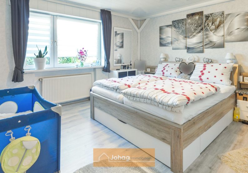 Schlafzimmer EG